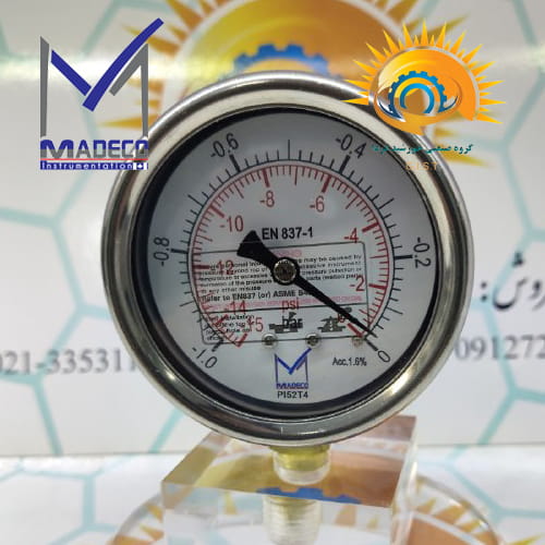 نمای کامل گیج فشار بدنه استیل و رینگ بازشونده روغنی مدکو کانادا مدل PI52T4